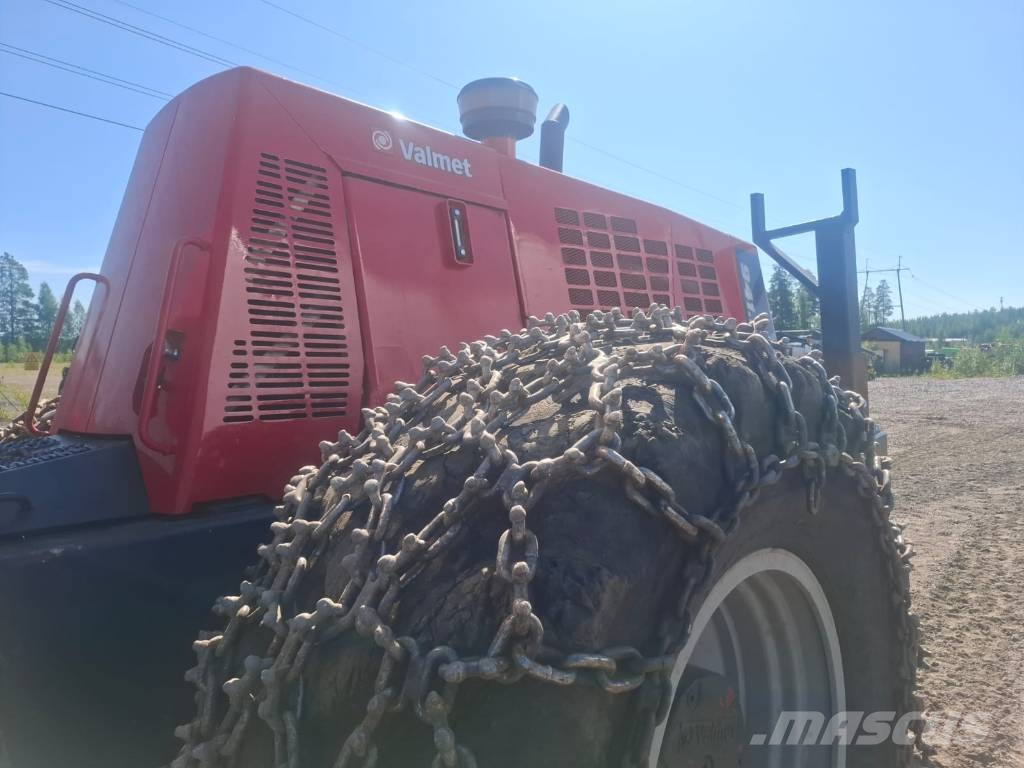 Valmet 941 Harvesters