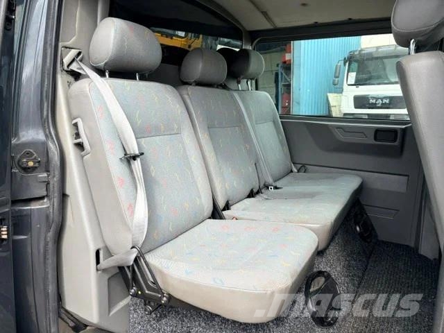 Volkswagen Transporter T5 DOUBLE CAB 5-CILINDER (6 GEARS MANU Carros