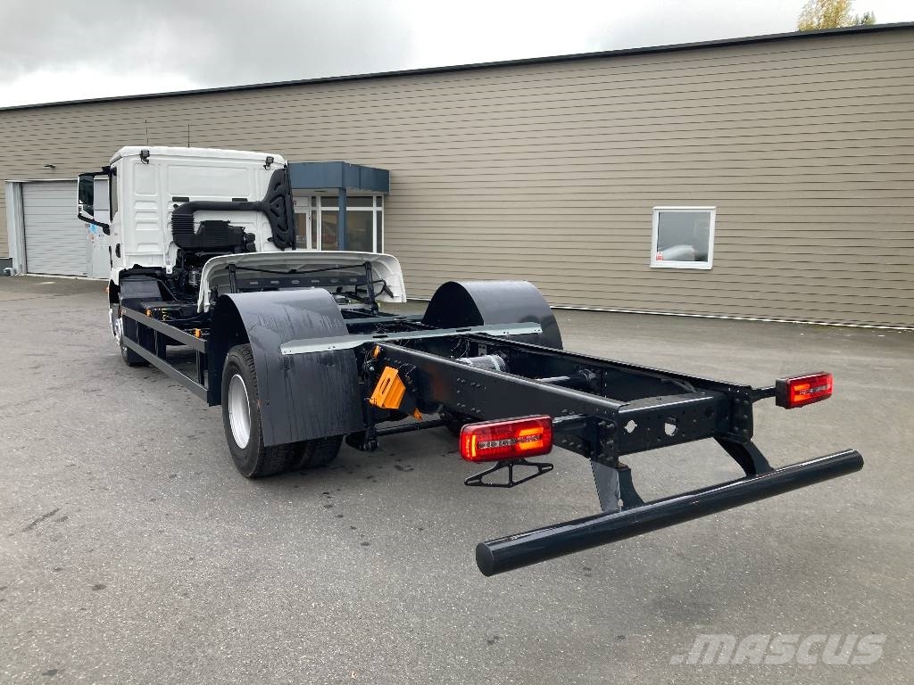 MAN TGM 15.250 4x2 LL CH Autocabinati