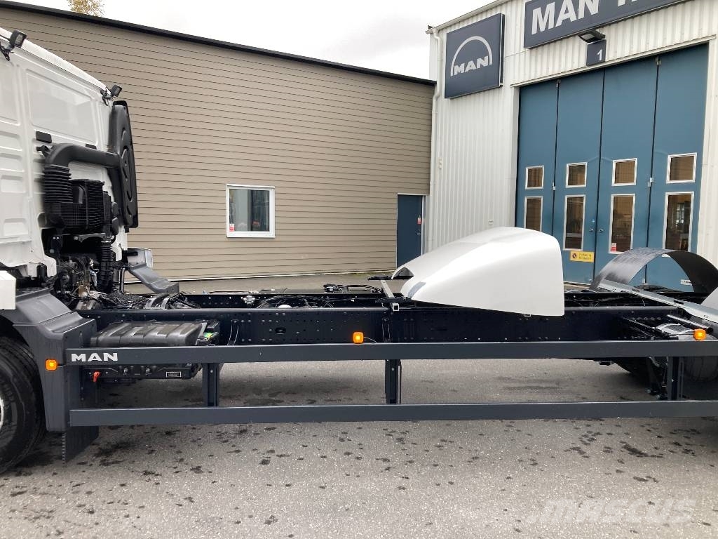 MAN TGM 15.250 4x2 LL CH Autocabinati