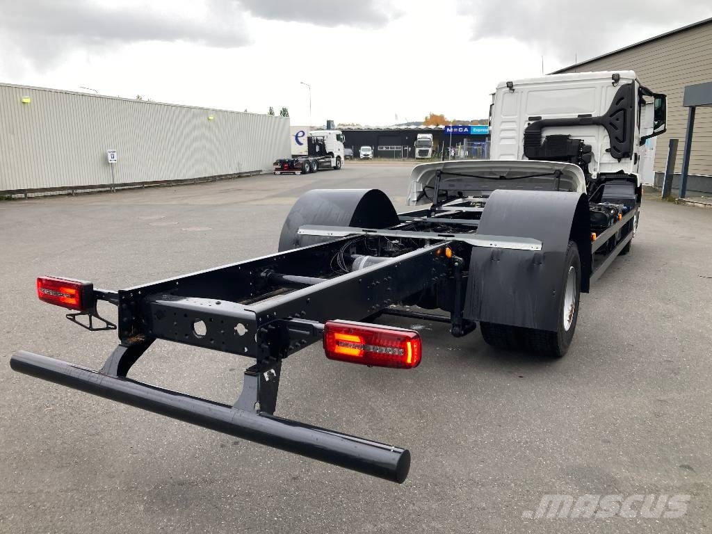 MAN TGM 15.250 4x2 LL CH Autocabinati