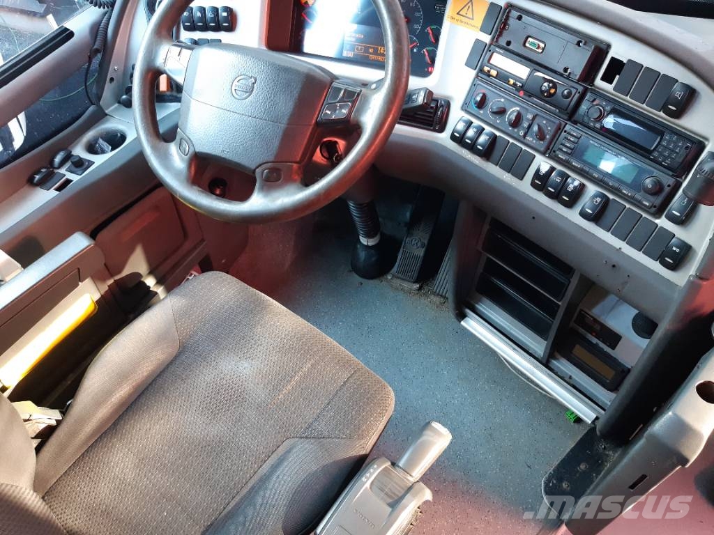 Volvo 9700S B9R 4x2 ( NO2211-NO2212) 2 buses Zájazdové autobusy