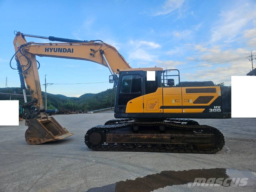 Hyundai HX 300 履带挖掘机