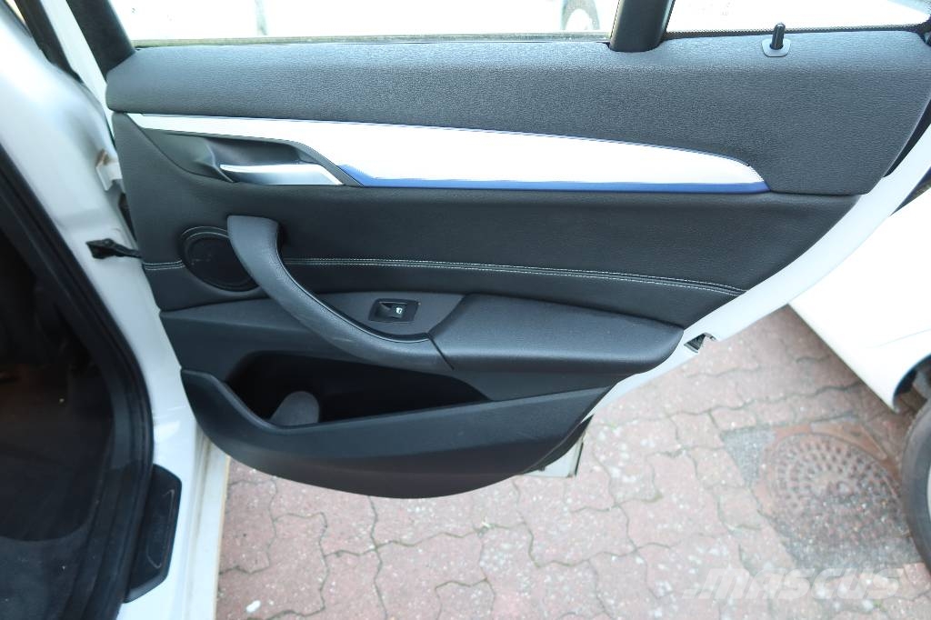 BMW X1 25e SUV xDrive Steptronic Henkilöautot