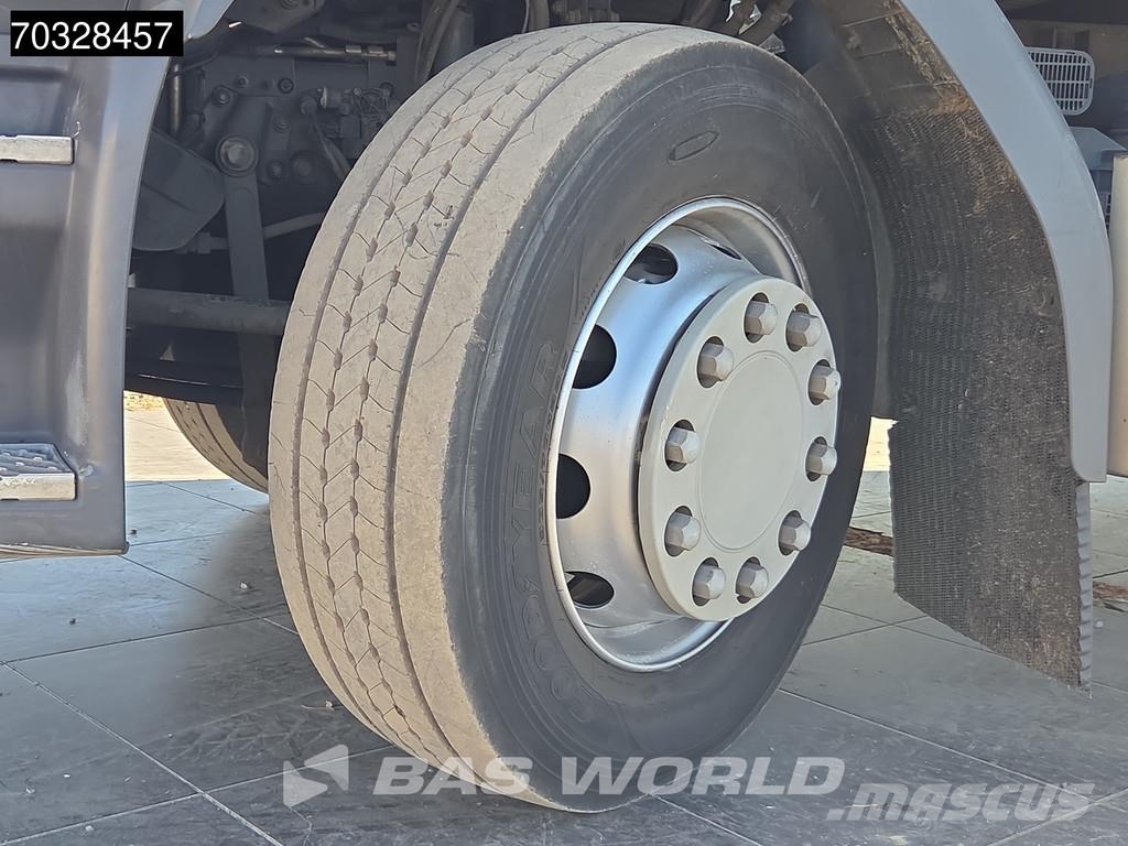 Renault D 280 4X2 19t Caja de 8,57m Plataforma 2t Cambio A Каросерии