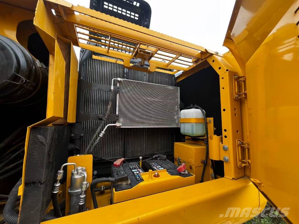 Komatsu PC 160 LC Escavatori cingolati