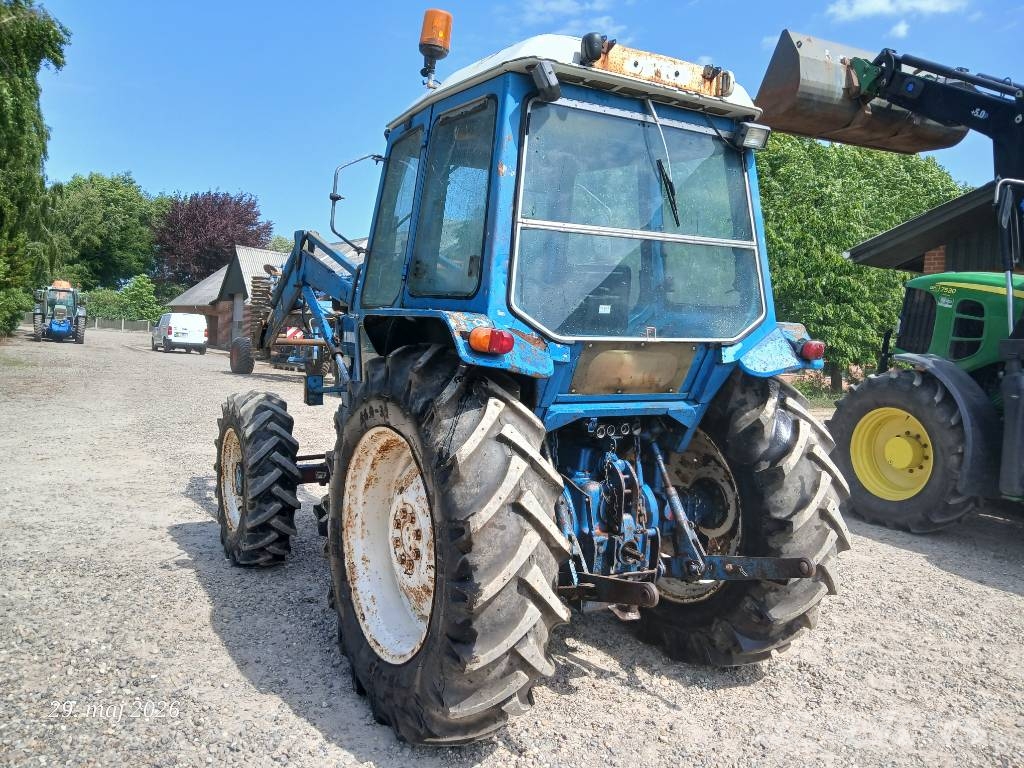 Ford 6600 Q cab 4 WD Tractors