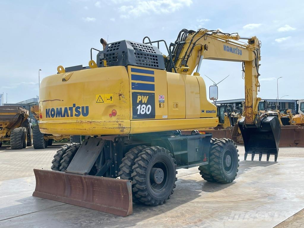 Komatsu PW180-11 Mobilbagger