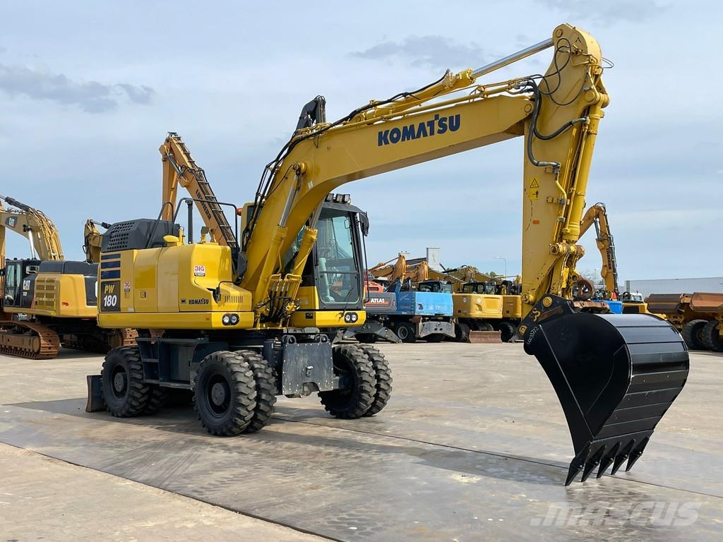 Komatsu PW180-11 Mobilbagger