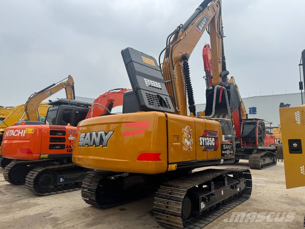 Sany SY 135 C 대형 굴삭기 29톤 이상