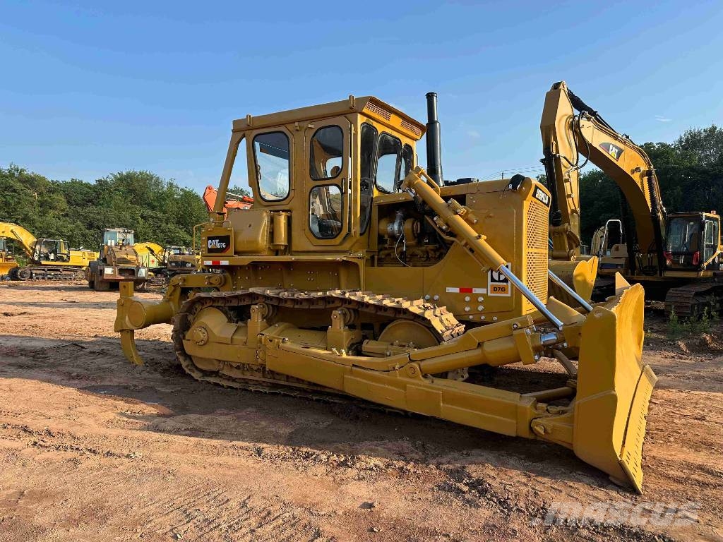 CAT D7G Bulldozer