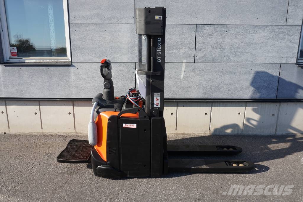 Toyota SPE200L Stapelaar meeloop