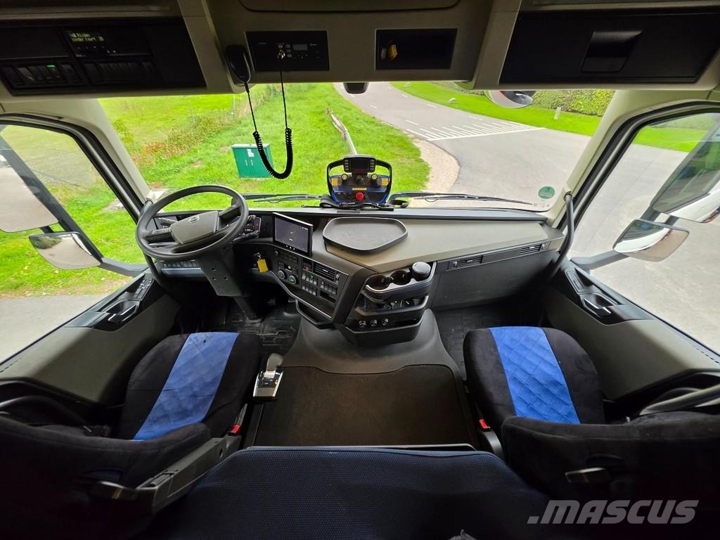 Volvo FH540 8x2 CRANE TRUCK FASSI 1450 TECHNO (145TM) JI Tegljači