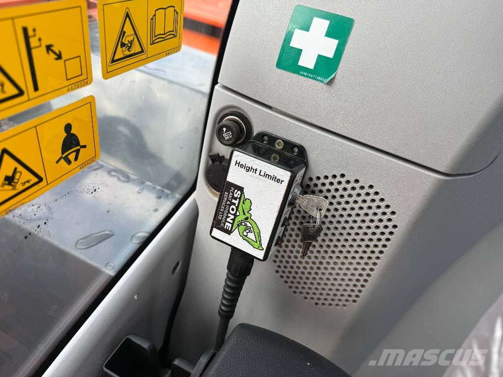 Hitachi ZX 85 US-6 Közepes (midi) kotrók 7 t - 12 t