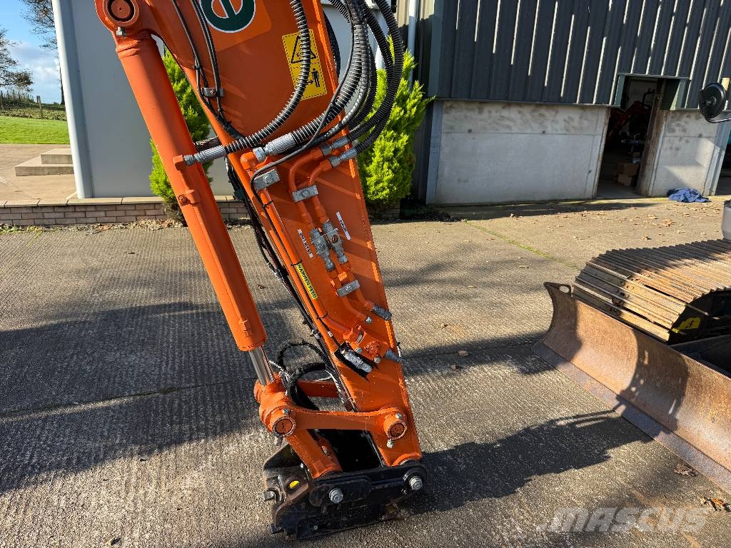 Hitachi ZX 85 US-6 Közepes (midi) kotrók 7 t - 12 t