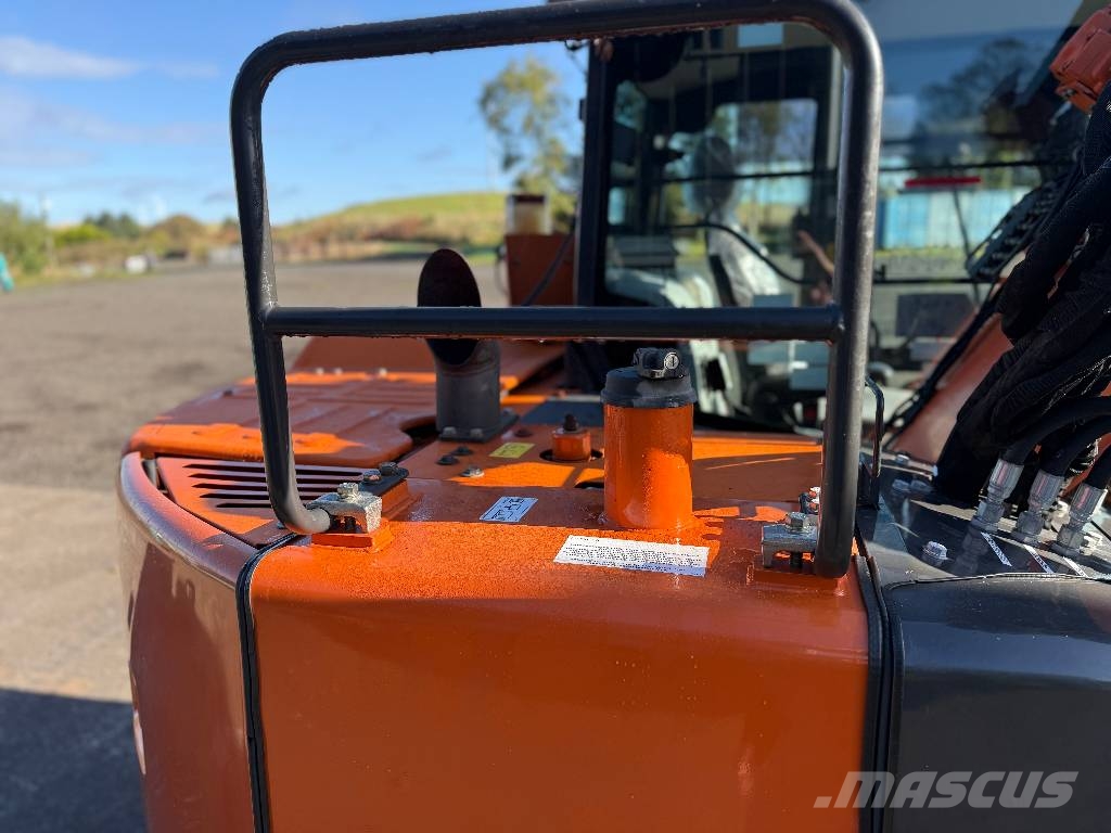 Hitachi ZX 85 US-6 Közepes (midi) kotrók 7 t - 12 t