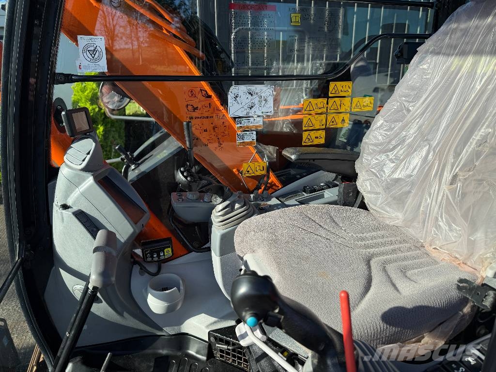 Hitachi ZX 85 US-6 Közepes (midi) kotrók 7 t - 12 t