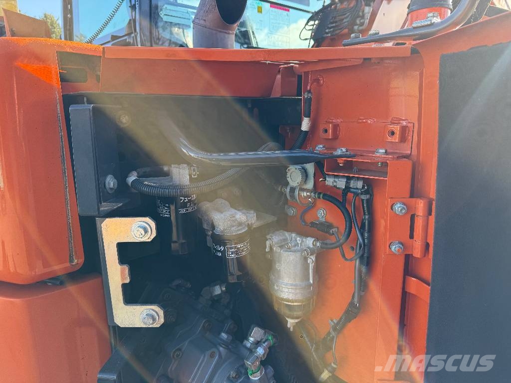 Hitachi ZX 85 US-6 Közepes (midi) kotrók 7 t - 12 t