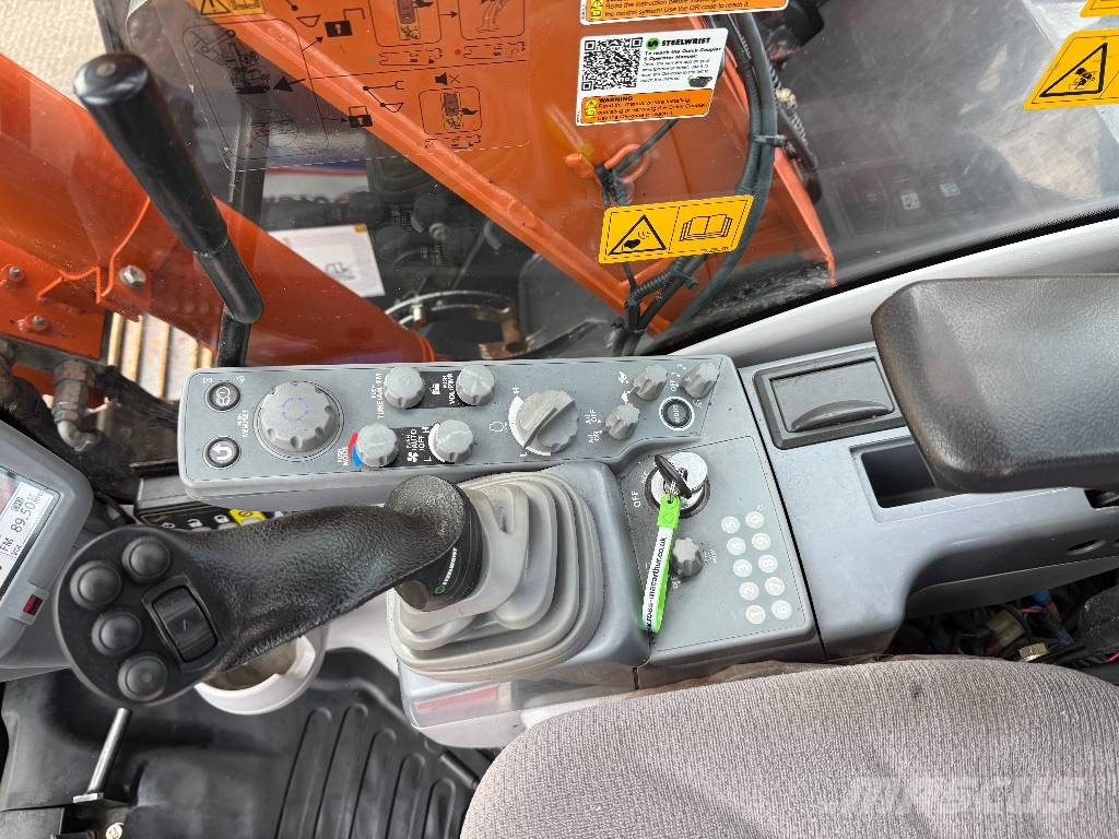 Hitachi ZX 85 US-6 Közepes (midi) kotrók 7 t - 12 t