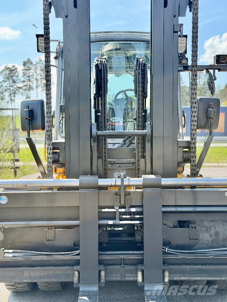 Hyundai 80 B-X Li-Ion Electric forklifts