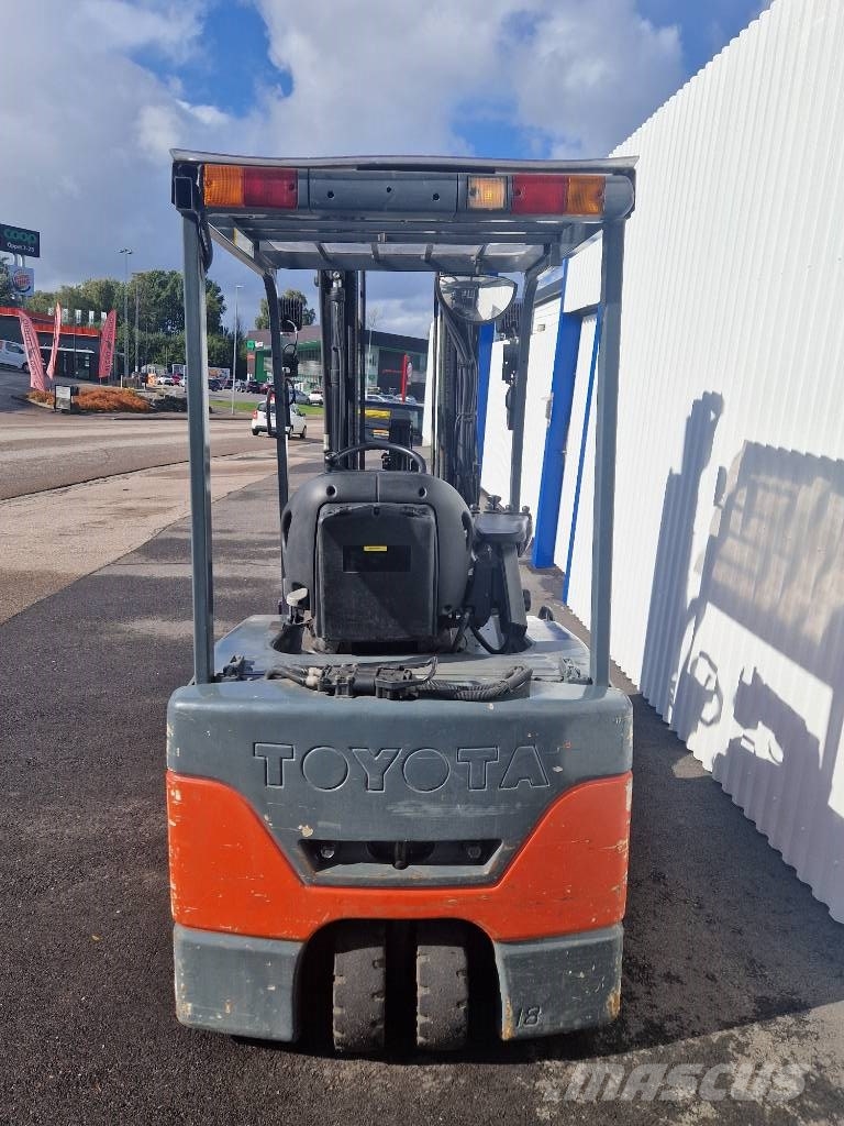 Toyota 7 FBEF 18 Elektrikli forkliftler