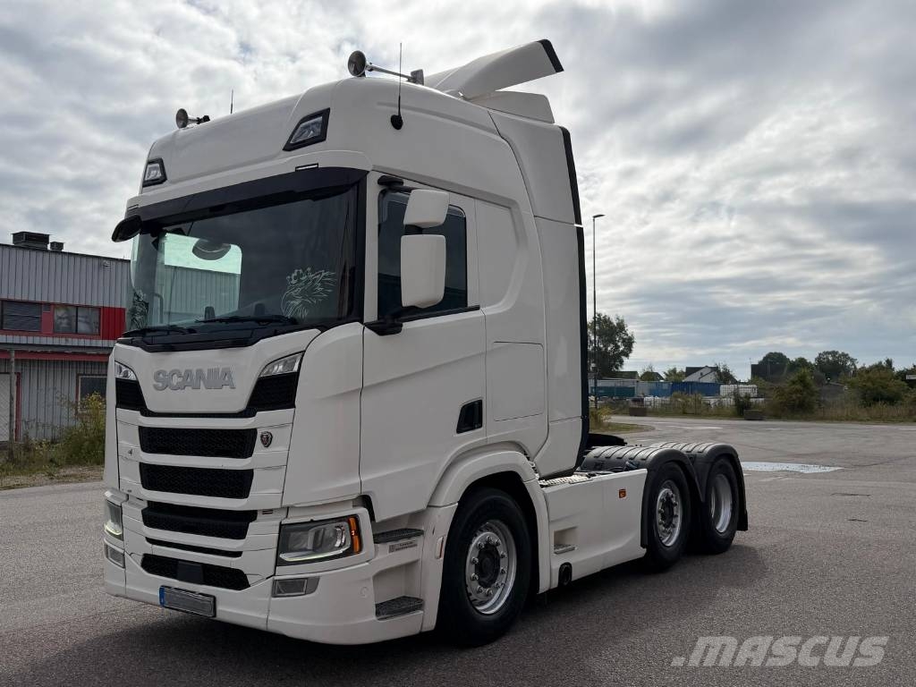 Scania R500A6X2/4NB Serie 5004 Trekkers