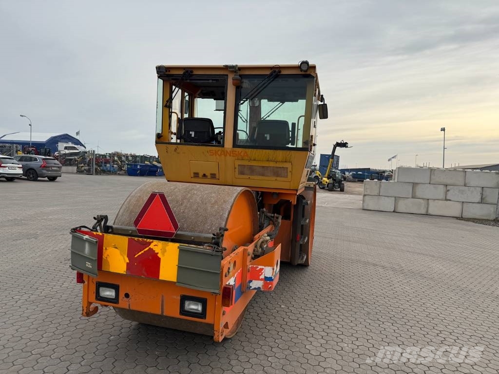Dynapac CS 142 Tandemové valce