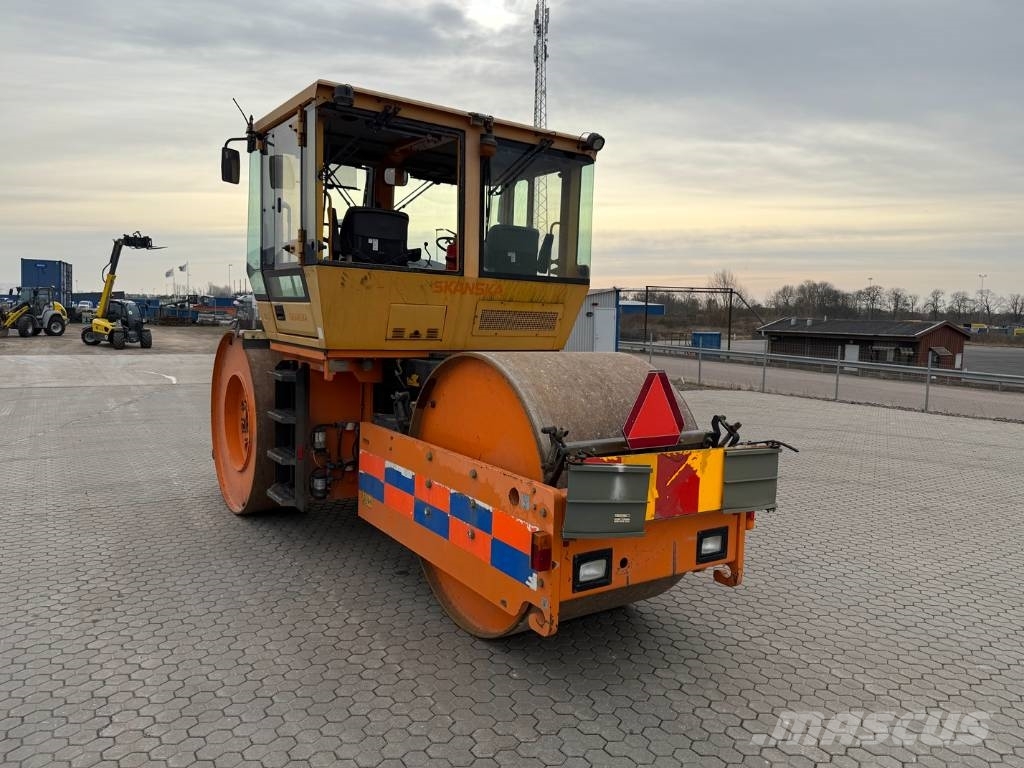 Dynapac CS 142 Tandemové valce