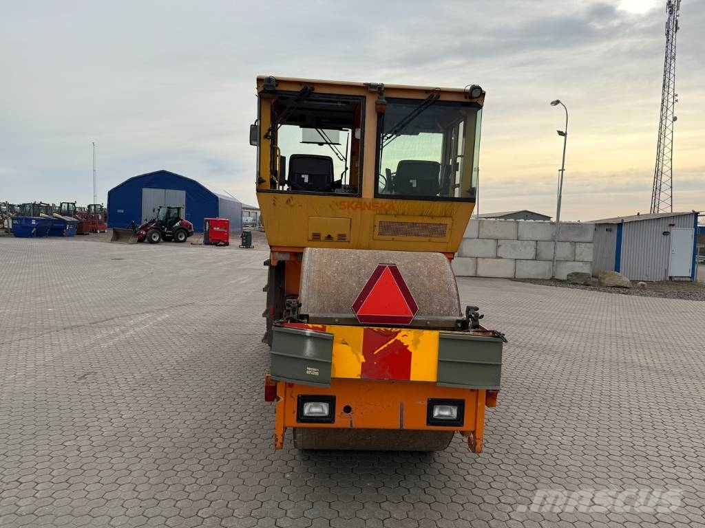 Dynapac CS 142 Tandemové valce