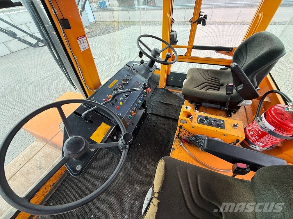 Dynapac CS 142 Tandemové valce
