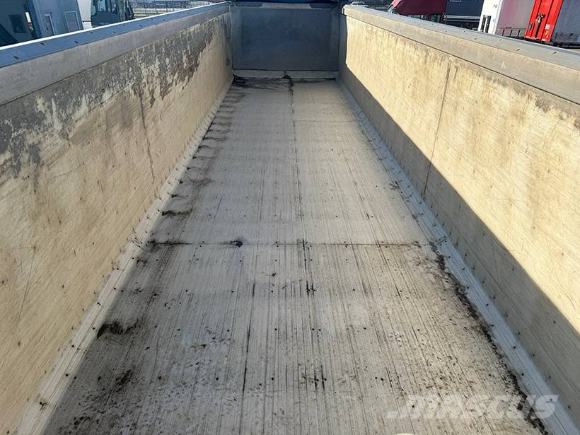 Kel-Berg Tipper / Kippauflieger 37 m3 Kippladerauflieger