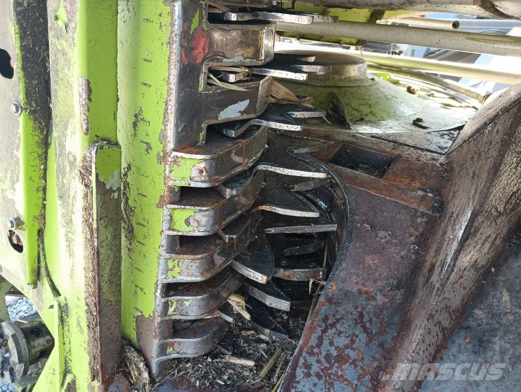 CLAAS Orbis 900 Аксесоари за машини за сено и фураж