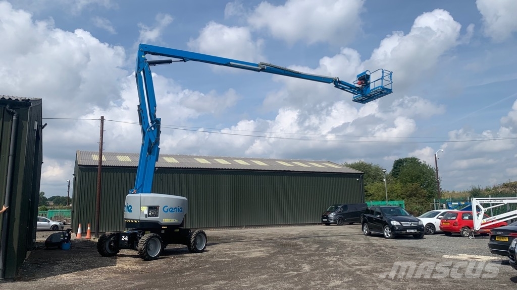 Genie Z62/40 JRT Kĺbové plošiny