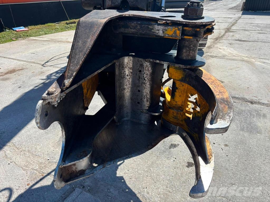 Kobelco SK 140 SR LC-7 AC / CENTRAL LUBRICATION / STEELWRI Rupsgraafmachines