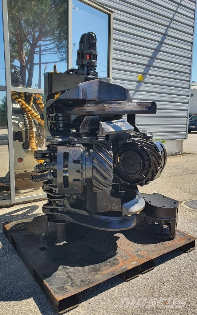 AFM 65 收穫機