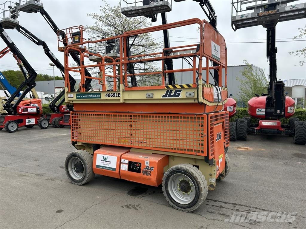 JLG 4069 LE (3614) رافعات مقصية الشكل