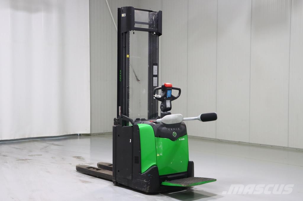 Cesab S312L Pedestrian stacker