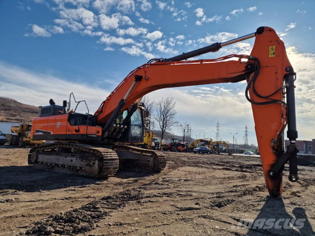 Doosan DX 380 Гусеничні екскаватори