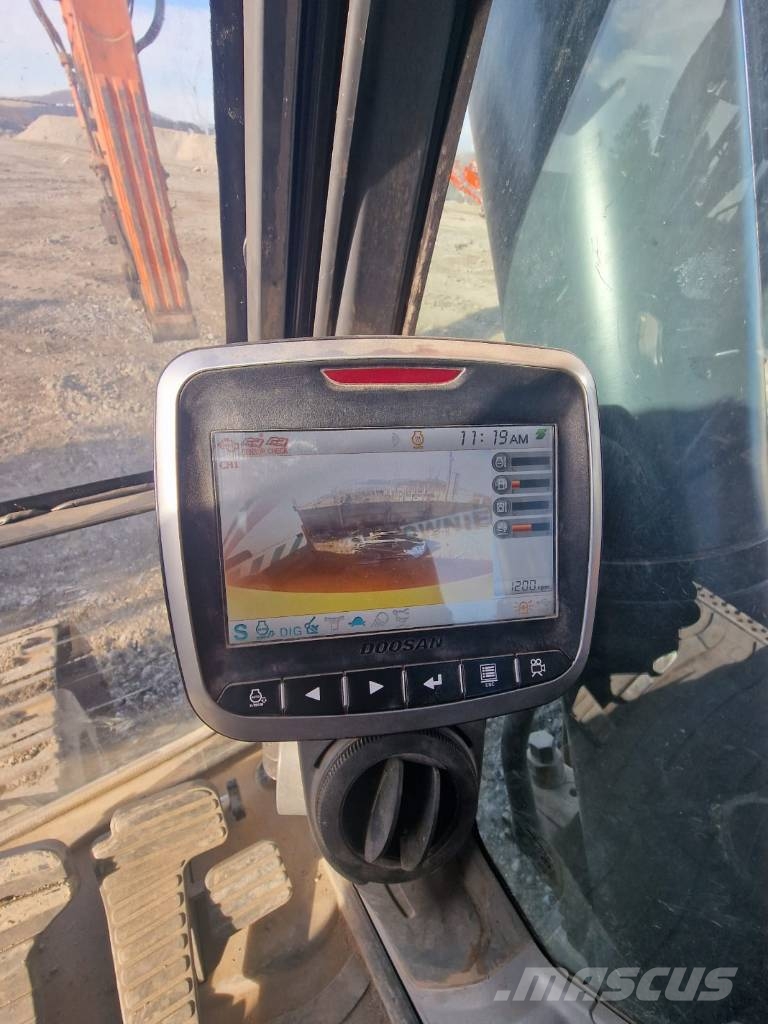 Doosan DX 380 Гусеничні екскаватори