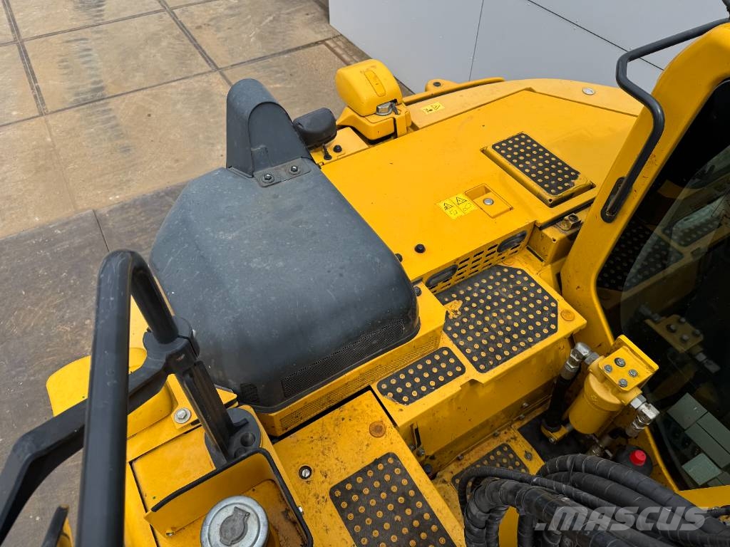 Komatsu PC138US-11 - Triple Boom / Front Blade / 360º Came Εκσκαφείς με ερπύστριες