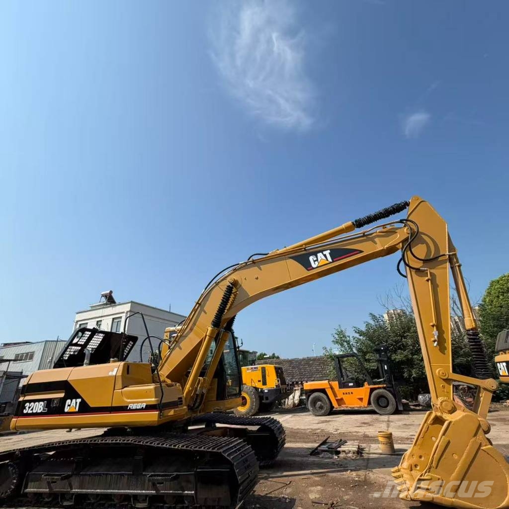 CAT 320 B L Raupenbagger