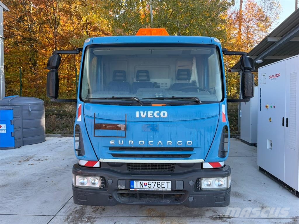 Iveco EUROCARGO 120E25 6X4/4 Tartályos teherautók