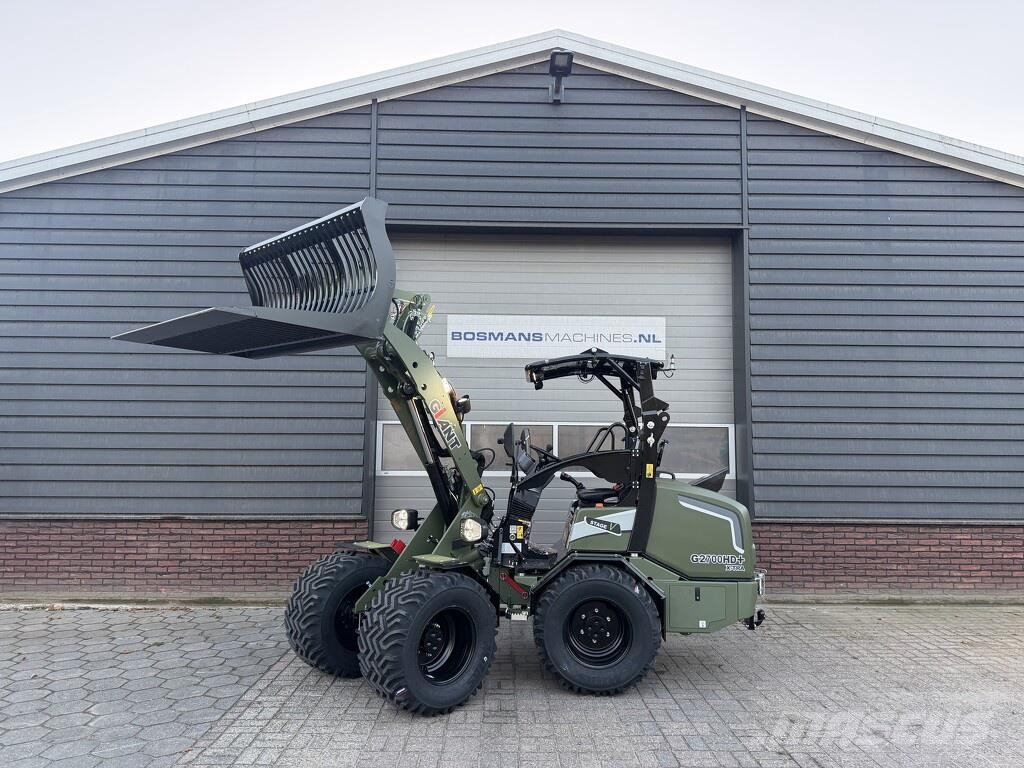GiANT G2700 X-TRA HD+ minishovel NIEUW speciale MAT GROE Iekrāvēji uz riteņiem