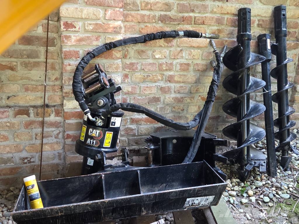 CAT 301.8 حفارات صغيرة أقل من 7 طن (حفارات صغيرة)