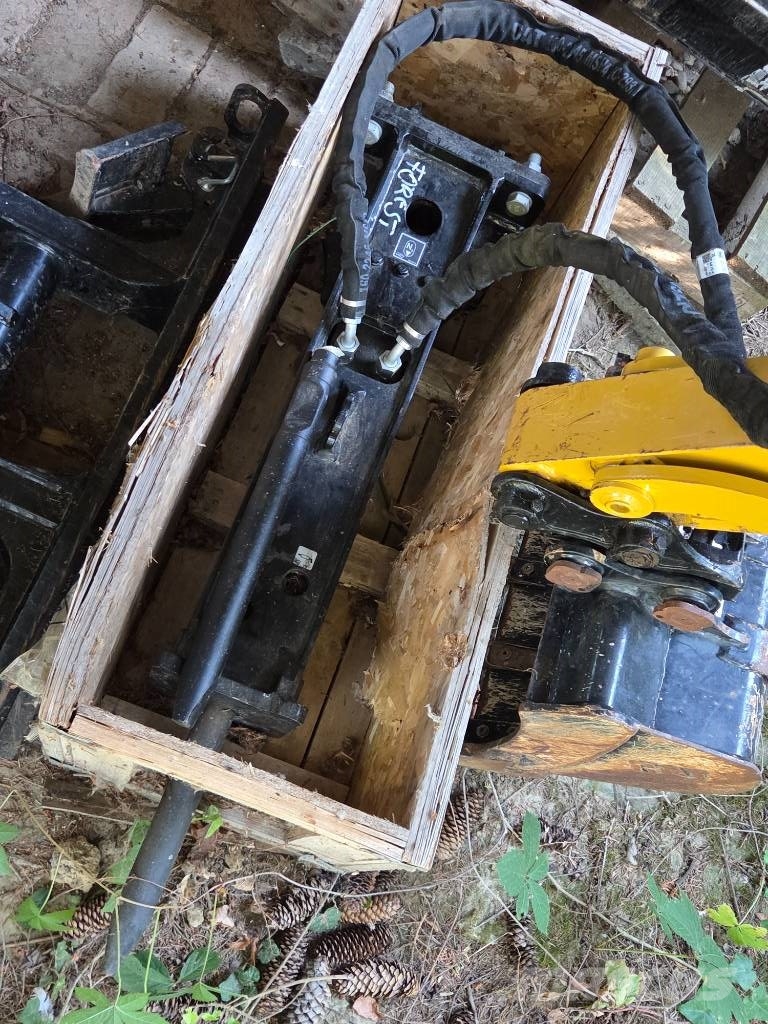 CAT 301.8 حفارات صغيرة أقل من 7 طن (حفارات صغيرة)