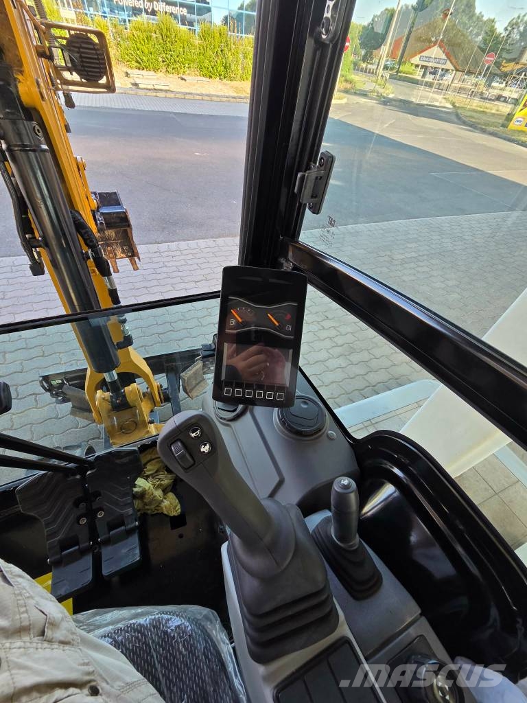 CAT 301.8 حفارات صغيرة أقل من 7 طن (حفارات صغيرة)