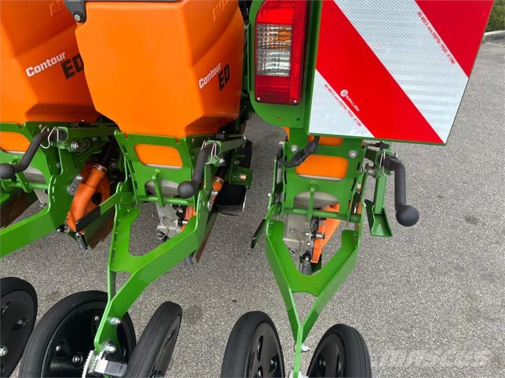 Amazone ED 6000-2FC SUPER + Amazone Frontdüngertank, TOP ماكينات البذر الدقيق