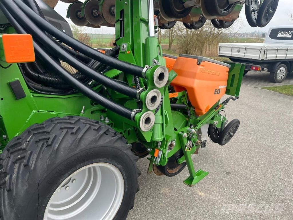 Amazone ED 6000-2FC SUPER + Amazone Frontdüngertank, TOP Sembradoras de alta precisión