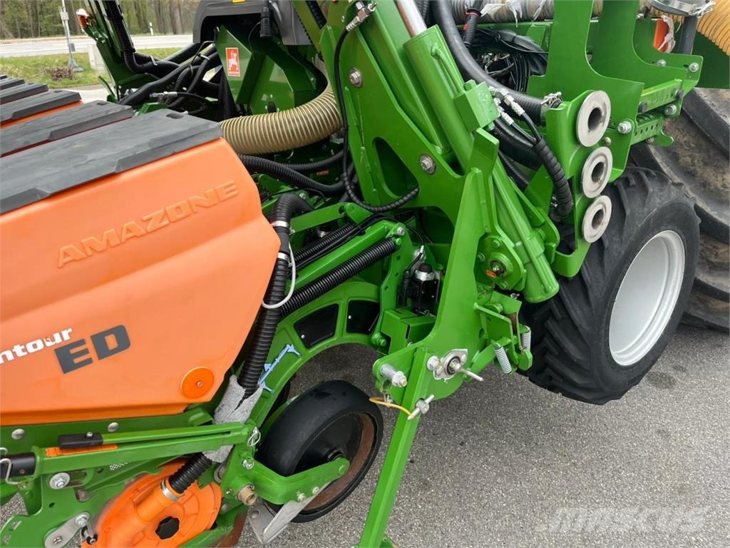 Amazone ED 6000-2FC SUPER + Amazone Frontdüngertank, TOP ماكينات البذر الدقيق
