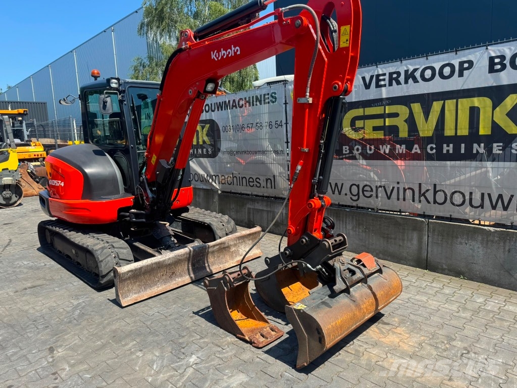 Kubota KX 057-4 حفارات صغيرة أقل من 7 طن (حفارات صغيرة)